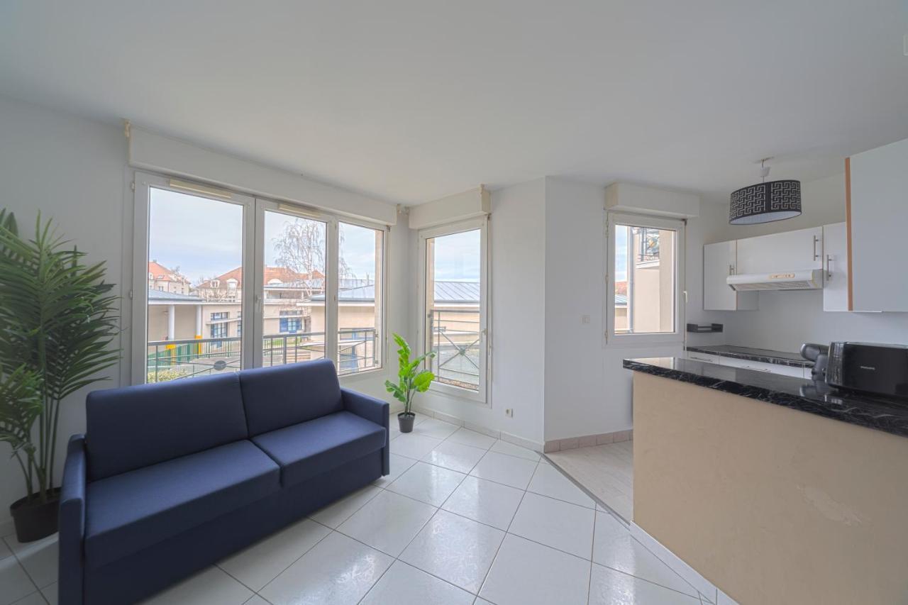 Studio - Cocooning - 2 Min Gare Apartment บุสซี-แซ็ง-ฌอร์ฌ ภายนอก รูปภาพ